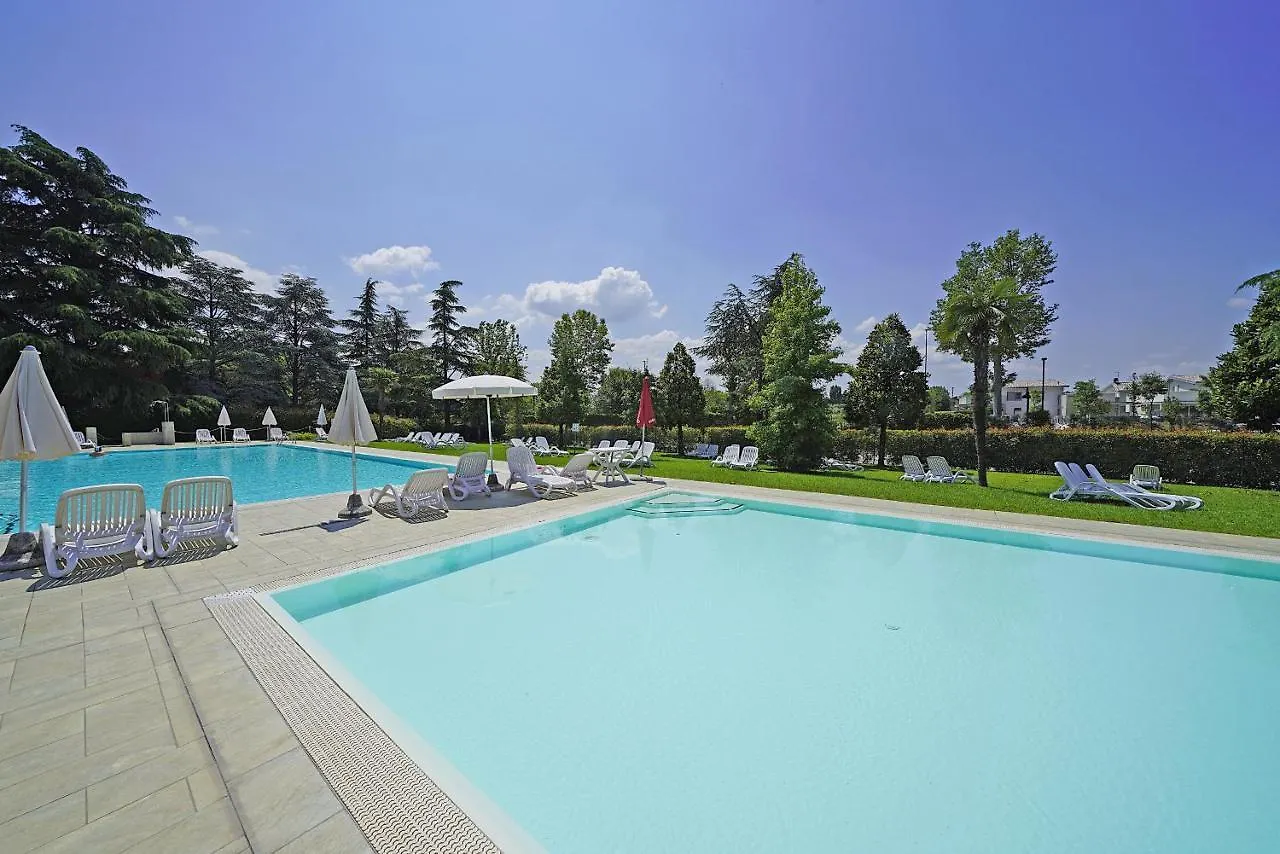 아파트 Residence Punta Gro 2-5 By Wonderful Italy 시르미오네 이탈리아
